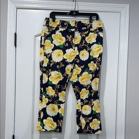 🔵 7TH AVENUE NY & CO FLORAL NAVY & YELLOW CAPRIS SIZE 8 - Picture 1 of 7
